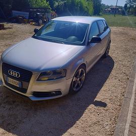 Audi A3 1.6 90cv