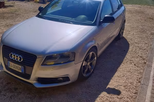 Audi A3 1.6 90cv