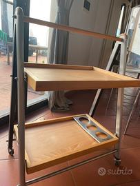 Carrello da pranzo