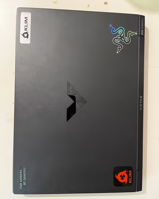 HP VICTUS 15 (amd-geforce)bundle gaming(leg descr.