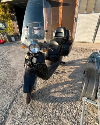 Aprilia scarabeo 150 (trattabile)