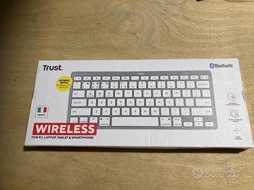 Tastiera sottile e leg