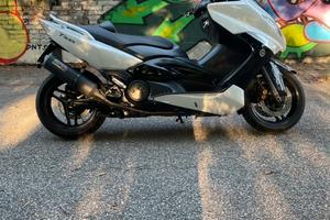 Yamaha t max