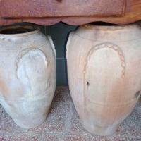 giare antiche in terracotta 