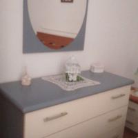 cassettiera con specchio 