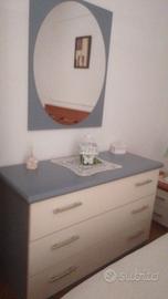 cassettiera con specchio 