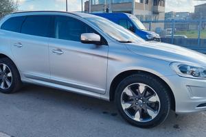 Volvo xc60 2.0 D4 163 cv