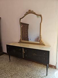 comò Vintage in legno con specchio 