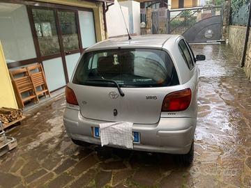 Toyota Yaris 2005 Benzina / GPL.