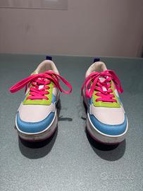 Scarpe con rotelle bambina n.33 - 4 ruote integr.