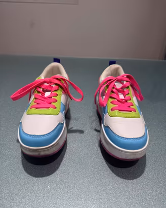 Scarpe con rotelle bambina n.33 - 4 ruote integr.