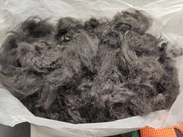 pelo di cane da filare