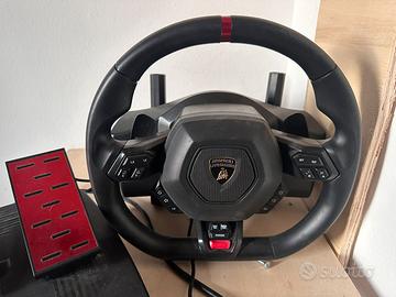 Volante e pedaliera LAMBORGHINI