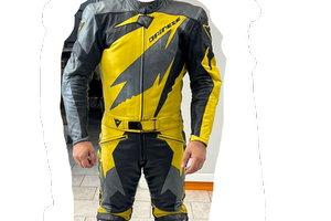 Tuta moto in pelle Dainese. gialla, taglia 48