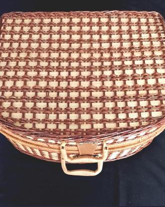 Valigia da picnic country vintage per 4 persone