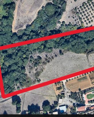 Via G. Amicizia terreno agricolo 30000 mq