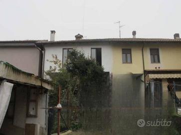 Immobile in asta di 126 m² con 2 locali a Graffign