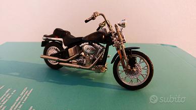 Harley Davidson Hot Wheels modellino 1:18