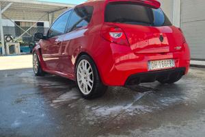 Clio rs 197