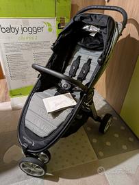 Baby jogger city mini 2