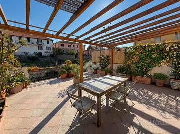 3 LOCALI A SAN LORENZO AL MARE