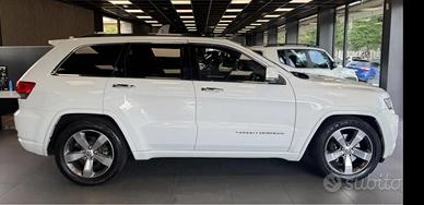 Jeep Grandcheeroke