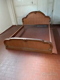 Struttura letto matrimoniale