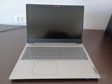 Notebook Lenovo Ideapad V15 Ryzen 3, 8GB - 256 SSD