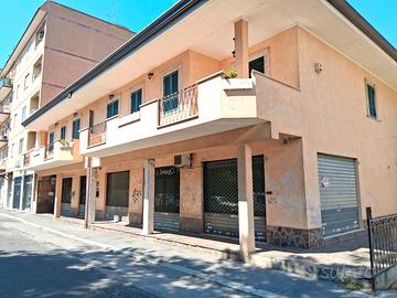 Locale vicino piazza Roma