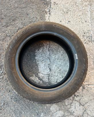 Pneumatici multi stagione