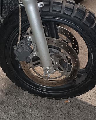 Continental Tkc80 Twin duro 120-70 17 180-55 17