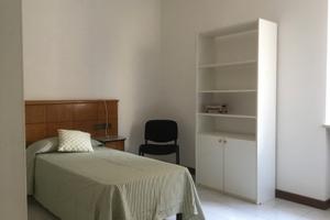 Stanza singola per studentessa