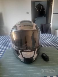 casco integrale con interfono