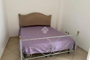 MONOLOCALE A CIMITILE