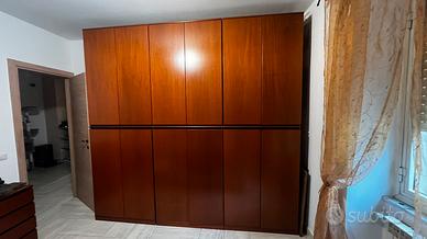 Armadio + letto completo di comodini + comodino