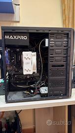 PC fisso leggere descrizione