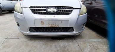 KIA CEED 2008 - PARAURTI ANTERIORE
