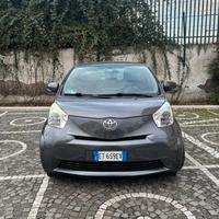 Toyota iQ 1.0 - Anno 2013 - Cambio Automatico