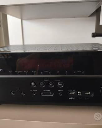 Yamaha RXV 677
