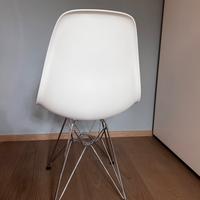 Sedia Vitra Eames plastic chair