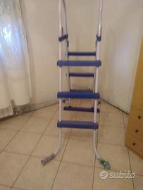Scaletta piscina come nuova