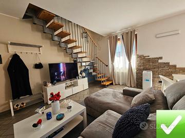 Duplex Mansardato Recente Costruz Villa Guardia