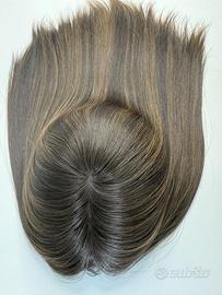 Hair topper in capelli veri europei