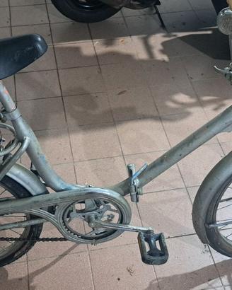 Bici pieghevole tipo graziella