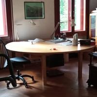 Tavolo rotondo in legno diametro 220 cm