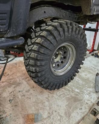 maxxis 35 con cerchi buone condizioni