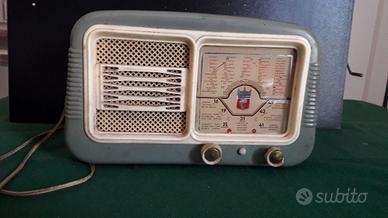 piccola radio anni 60