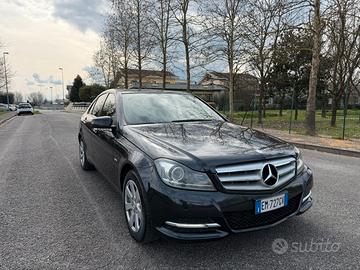 MERCEDES BENZ C 200 2.2 CDI EXECUTIVE