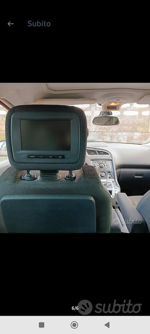 Peugeot 5008 2011 photo 5