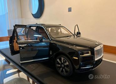 Rolls-Royce Cullinan (Nero) 